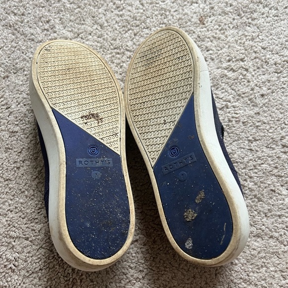 Rothy’s sneaker - Picture 2 of 2